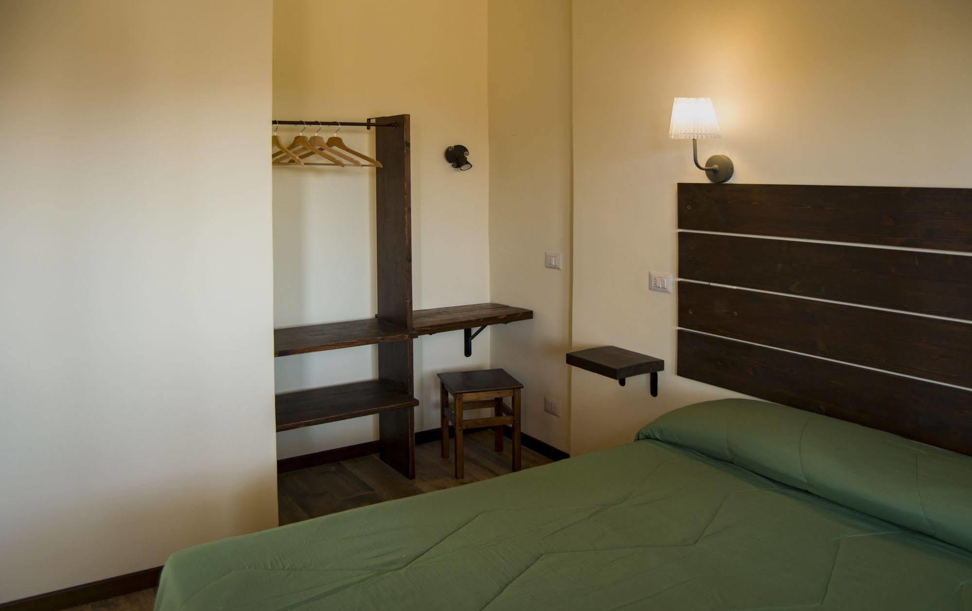 Sleep'N Go Hotel Fiumicino Eksteriør billede